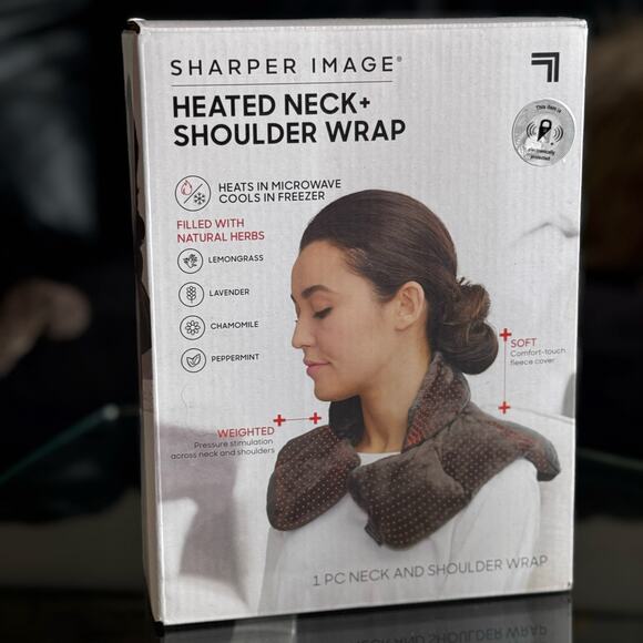 Sharper Image Warming & Cooling Aromatherapy Neck & Shoulder Wrap - Picture 1 of 5